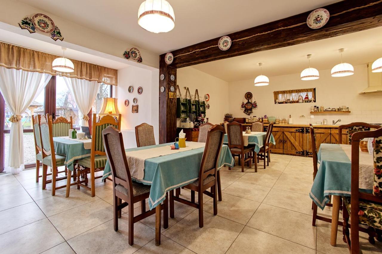Gradina Lu' Ion "A Home Away From Home" (Adults Only) Vişeu de Sus Exterior foto